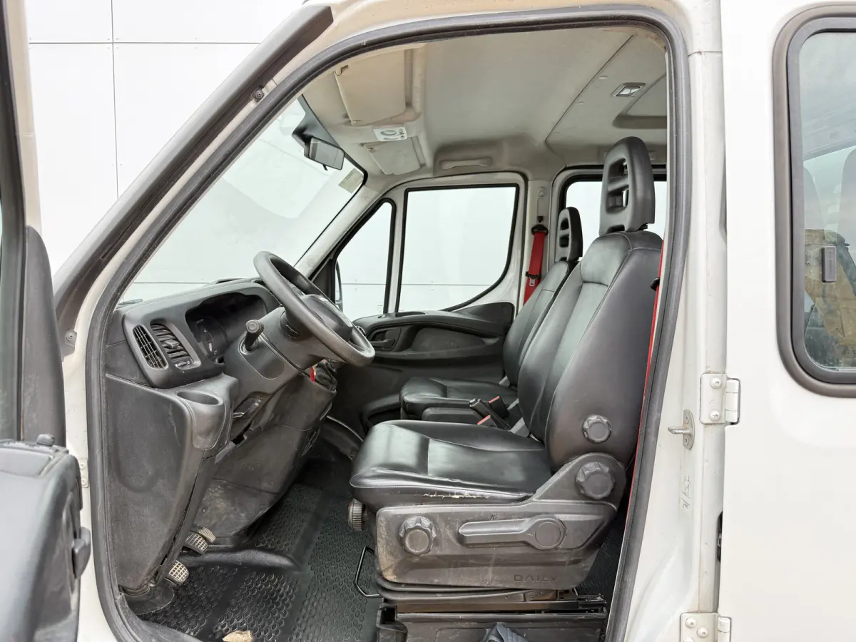 35C16 3.0 Dubbele Cabine Kipper Dubbellucht 3,5t Trekhaak 6 Stoelen Airco Cruise Control Benne Tipper