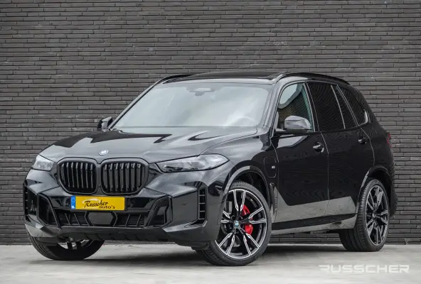 xDrive50e 490Pk X-Drive | M-Sport Pro | Shadowline | Luchtvering | Panoramadak | 360° Camera | Harman-Kardon | Head Up Display | Trekhaak | 22''