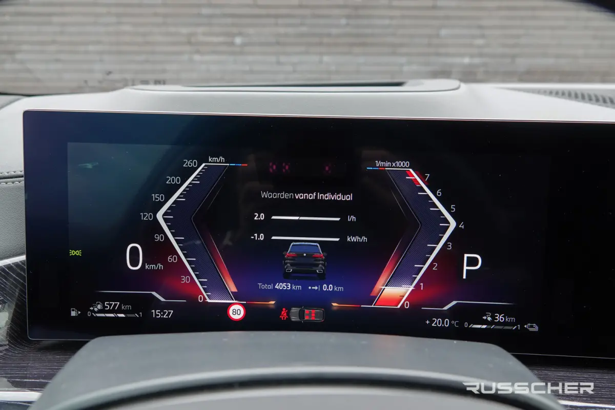 xDrive50e 490Pk X-Drive | M-Sport Pro | Shadowline | Luchtvering | Panoramadak | 360° Camera | Harman-Kardon | Head Up Display | Trekhaak | 22''