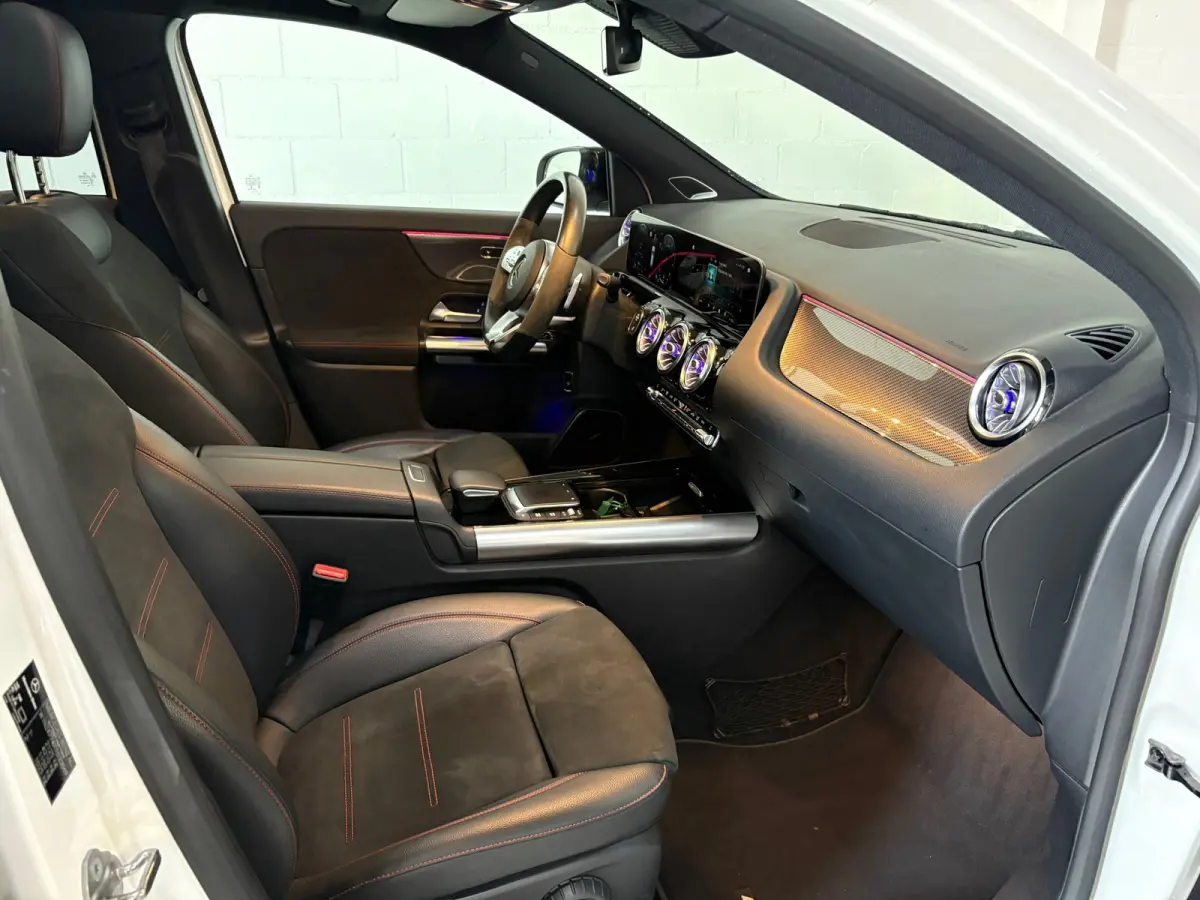250 4MATIC AMG-line NIGHT PAKKET*Pano*Stoelverwarming*