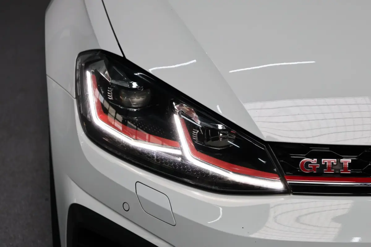 2.0 TSI GTI Performance LED/VIRTUAL/S.VERWARMING/19" LMV/ACC/ECC/LINE/12 MDN GARANTIE!