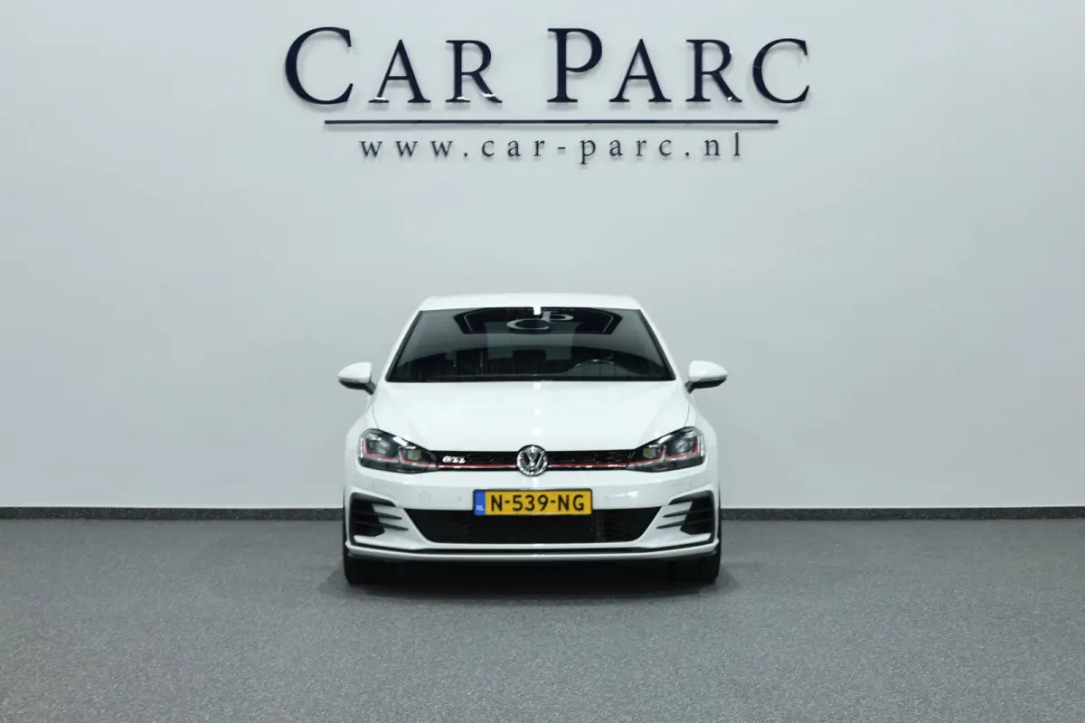 2.0 TSI GTI Performance LED/VIRTUAL/S.VERWARMING/19" LMV/ACC/ECC/LINE/12 MDN GARANTIE!