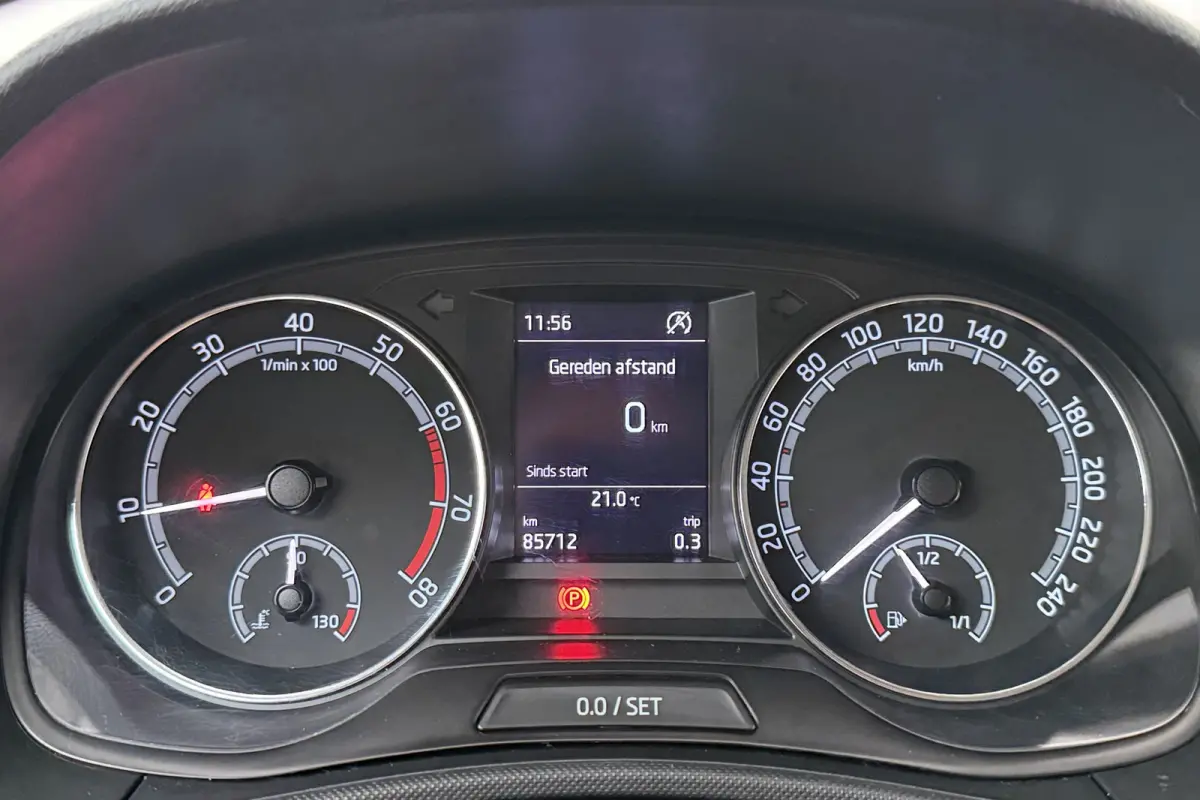 1.0 96 PK TSI Business Carplay Adapt.Cruise Park.sens
