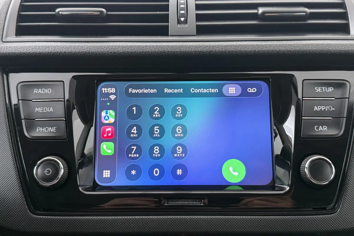 1.0 96 PK TSI Business Carplay Adapt.Cruise Park.sens