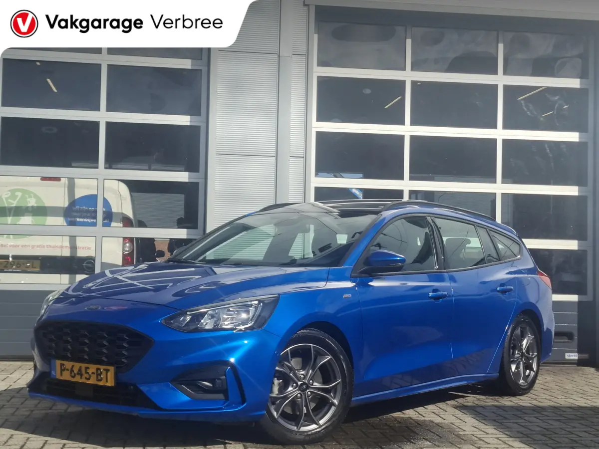 1.0 EcoBoost MHEV ST-Line business | Navigatie/Android/Apple Carplay | LMV 17" | Cruise Control Adaptief | Elektrisch Glazen Panoramadak | Stuur/Voorstoelen/Voorruit Verwarmd | Airco |