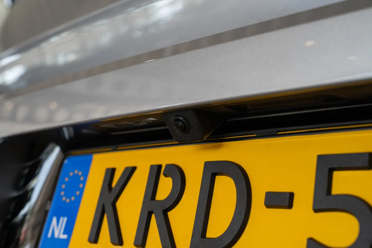 GS 54 kWh | SOH 97% | Navigatie | Camera | Adaptive Cruise | LED Matrix Koplampen | Apple Carplay & Android Auto |