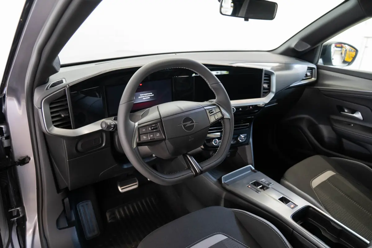 GS 54 kWh | SOH 97% | Navigatie | Camera | Adaptive Cruise | LED Matrix Koplampen | Apple Carplay & Android Auto |