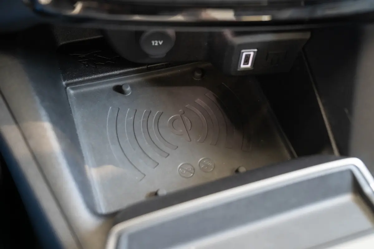 GS 54 kWh | SOH 97% | Navigatie | Camera | Adaptive Cruise | LED Matrix Koplampen | Apple Carplay & Android Auto |