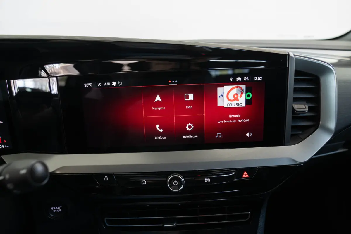 GS 54 kWh | SOH 97% | Navigatie | Camera | Adaptive Cruise | LED Matrix Koplampen | Apple Carplay & Android Auto |