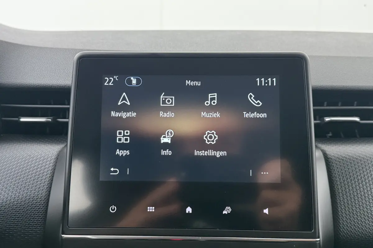 1.0 92 PK TCe Equilibre Navi Carplay Park.sens DAB LED