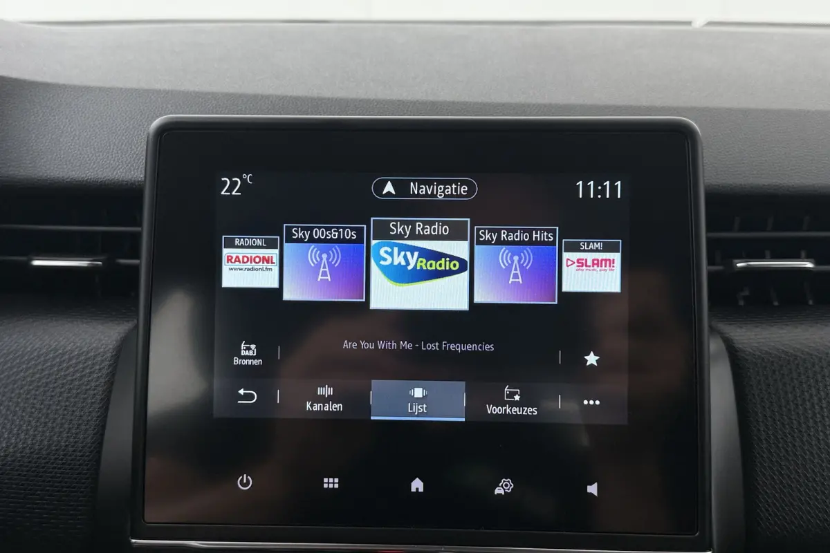 1.0 92 PK TCe Equilibre Navi Carplay Park.sens DAB LED