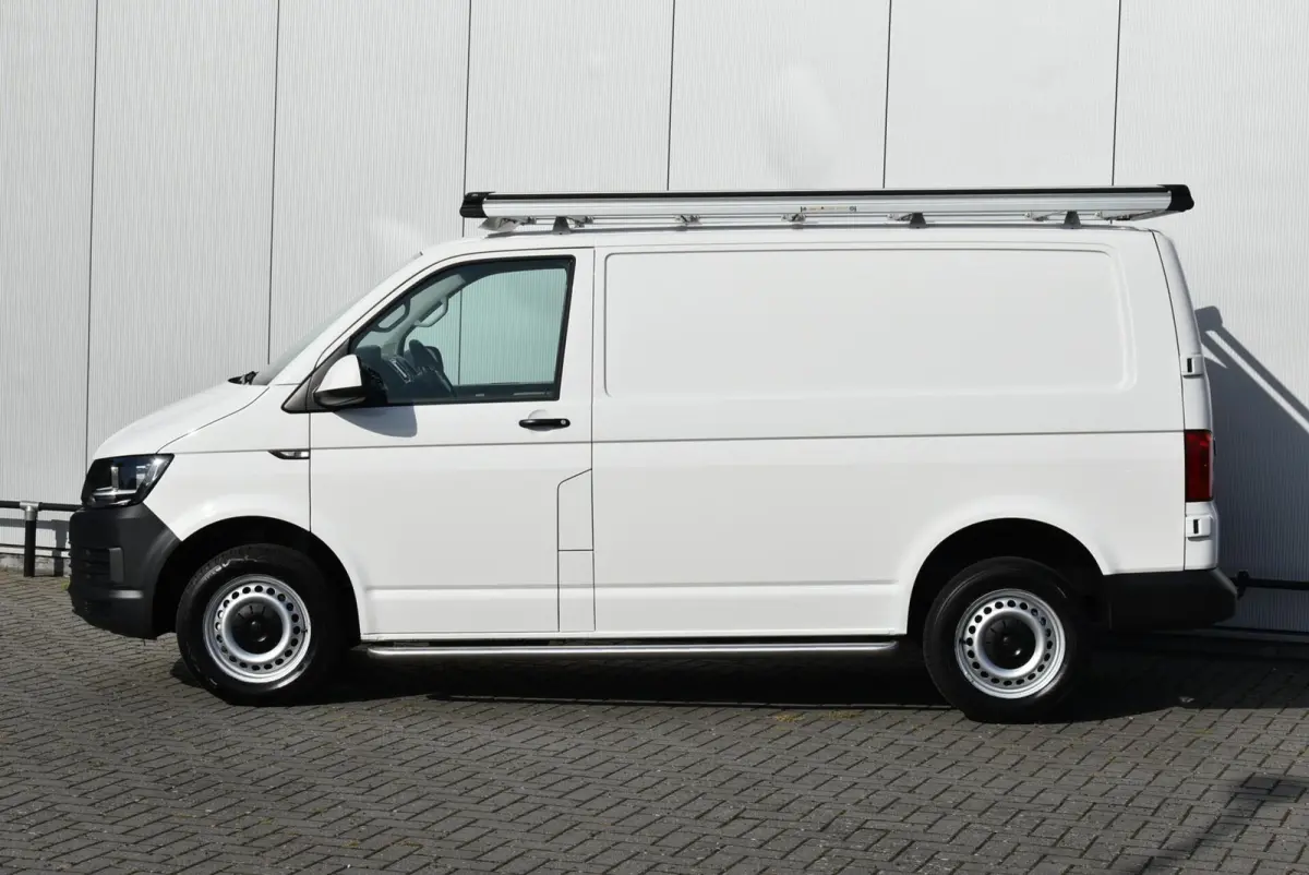 2.0 TDI L1H1 Airco Navi Apple Euro 6