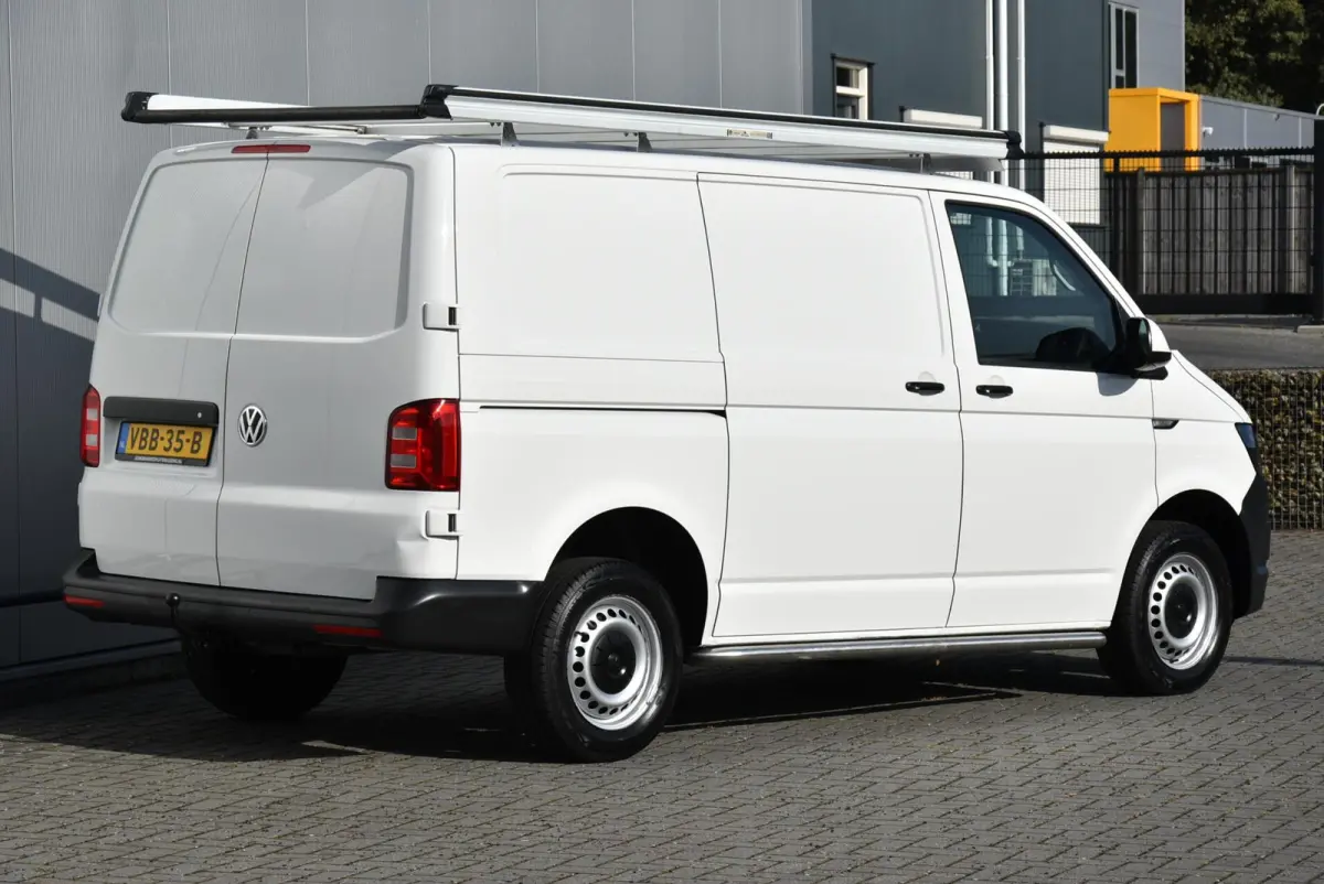 2.0 TDI L1H1 Airco Navi Apple Euro 6