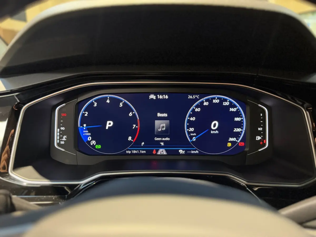 1.0 TSI 3x R-Line |Pano|Virtual Cockpit|Carplay|LED|Stoelverwarming|