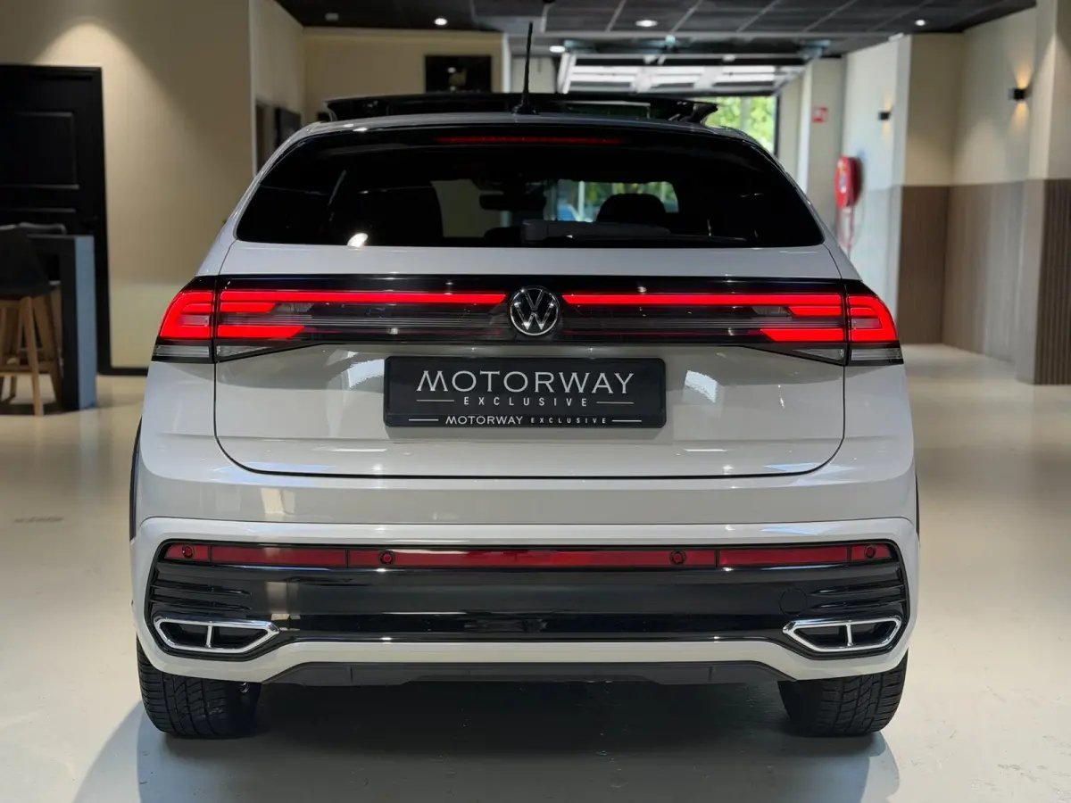 1.0 TSI 3x R-Line |Pano|Virtual Cockpit|Carplay|LED|Stoelverwarming|