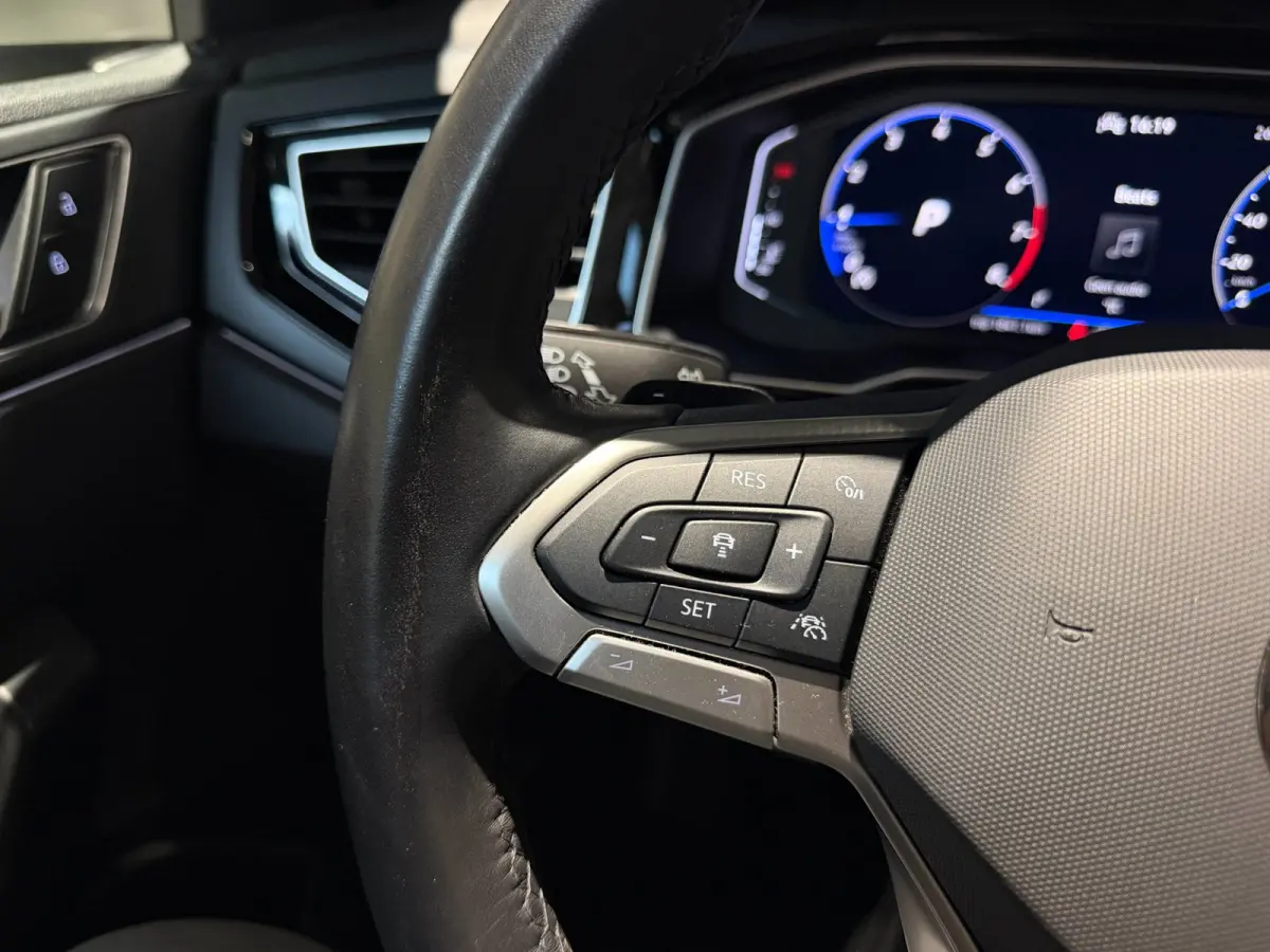 1.0 TSI 3x R-Line |Pano|Virtual Cockpit|Carplay|LED|Stoelverwarming|