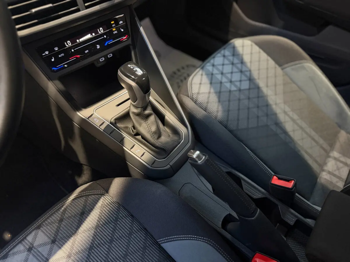 1.0 TSI 3x R-Line |Pano|Virtual Cockpit|Carplay|LED|Stoelverwarming|