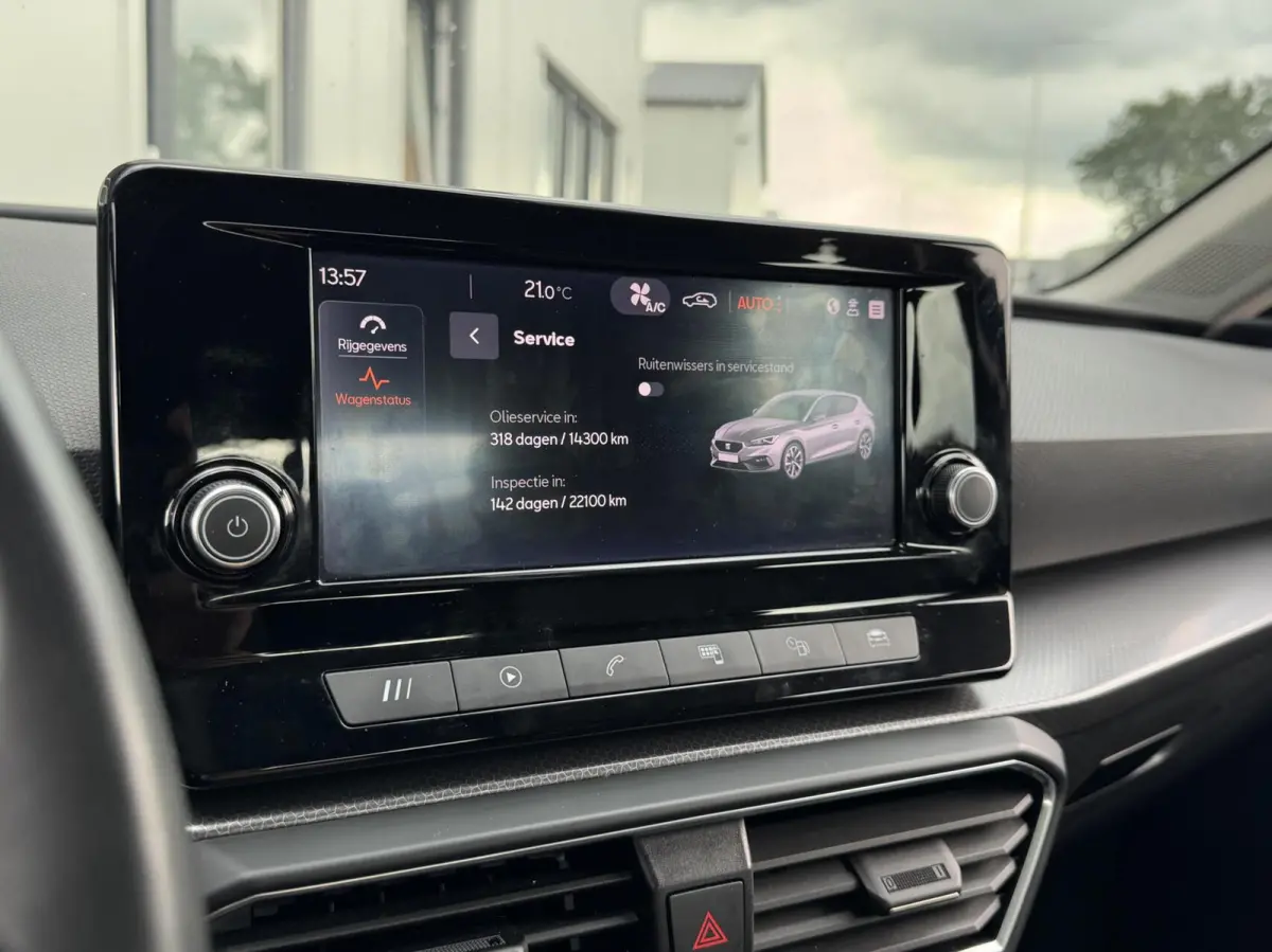 1.0 TSI Style Business Intense | Digital dashboard | Carplay | Adaptive cruise | Sensoren