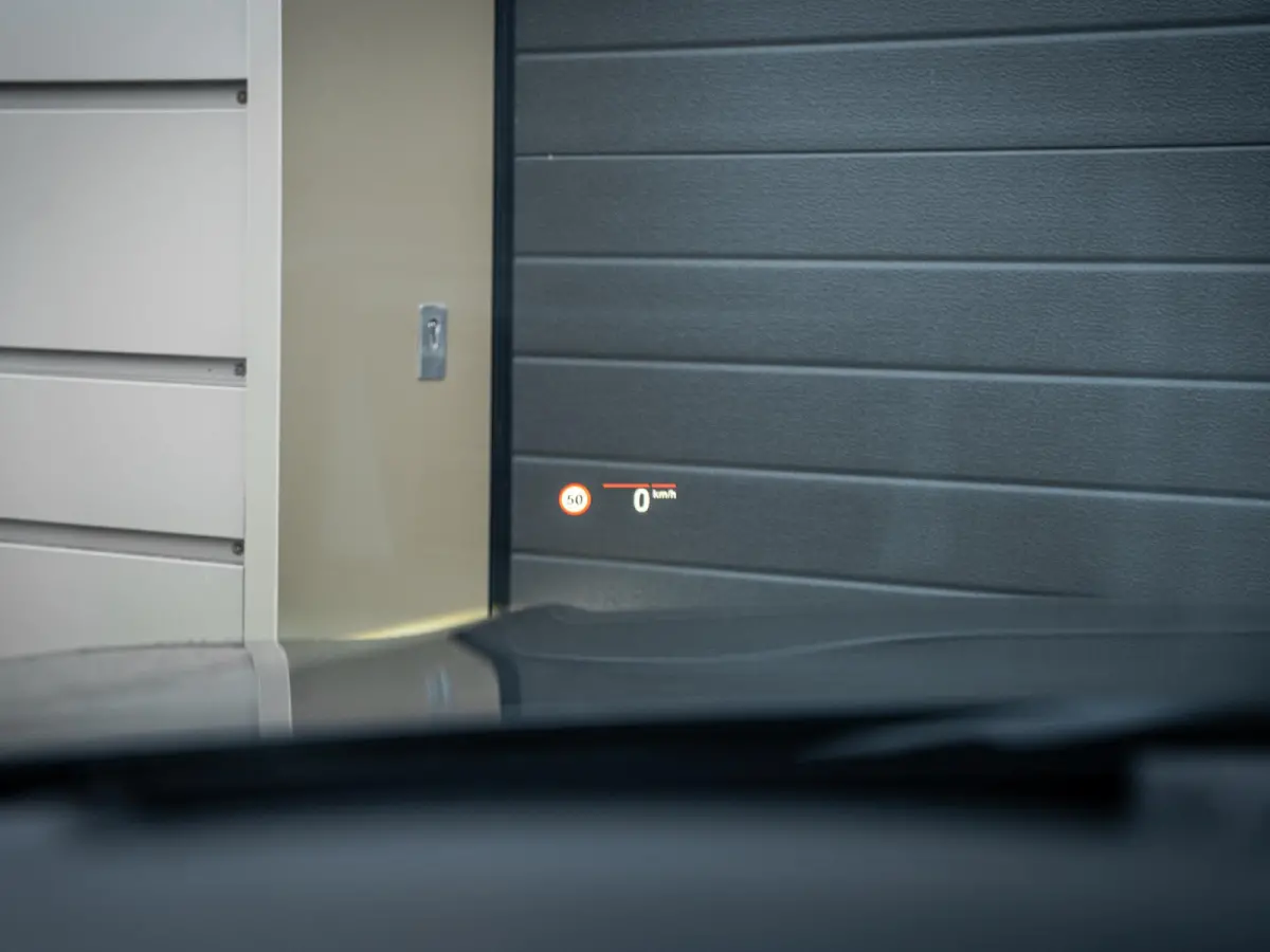 330e High Executive - M-Sport l Laser l Pano l HUD l Memory