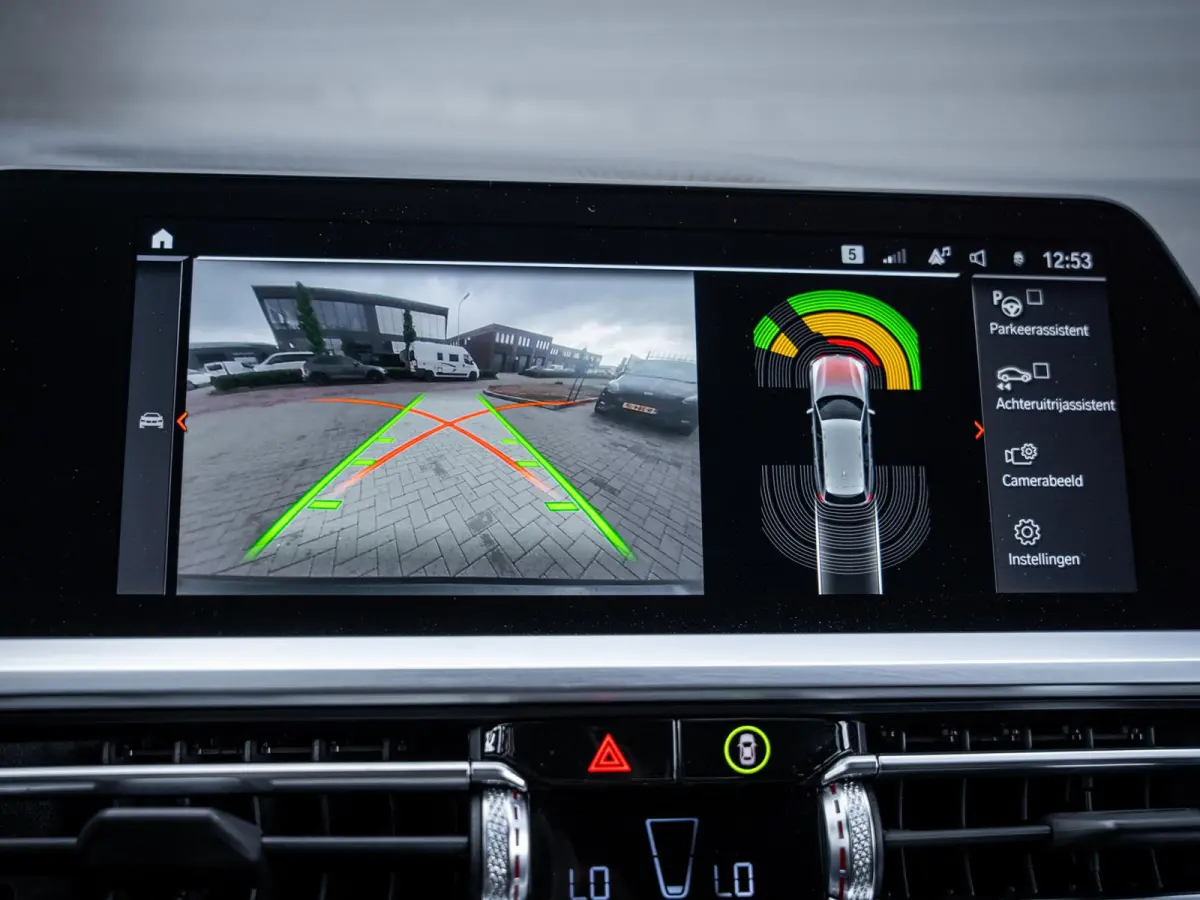 330e High Executive - M-Sport l Laser l Pano l HUD l Memory