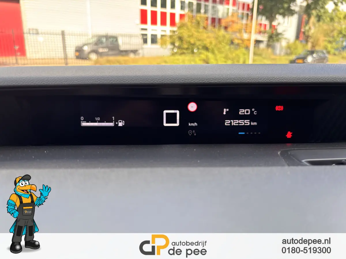 1.2 Turbo 100pk Plus GARANTIE/INCL.BTW/DISTRIBUTIEKETTING/CARPLAY/CRUISE/AIRCO/LICHTMETAAL rijklaarprijs!
