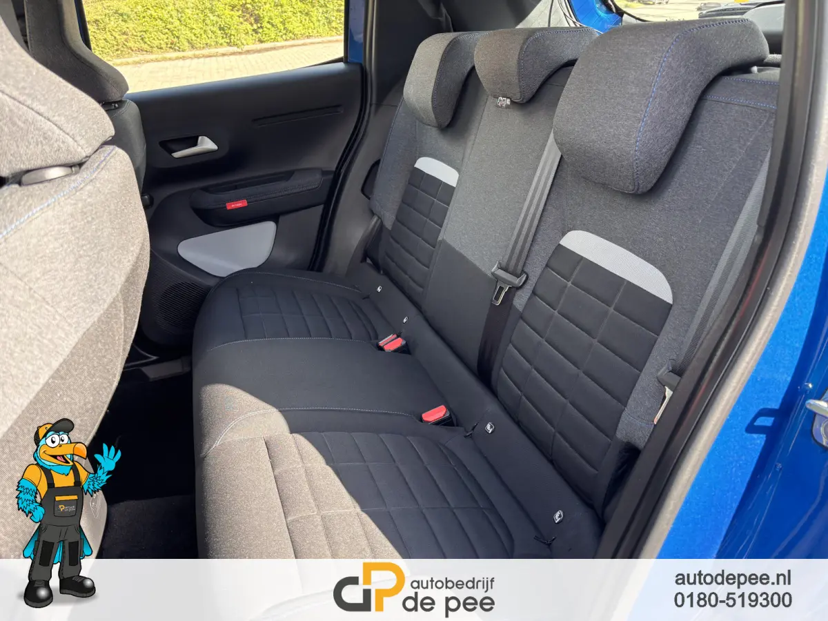 1.2 Turbo 100pk Plus GARANTIE/INCL.BTW/DISTRIBUTIEKETTING/CARPLAY/CRUISE/AIRCO/LICHTMETAAL rijklaarprijs!