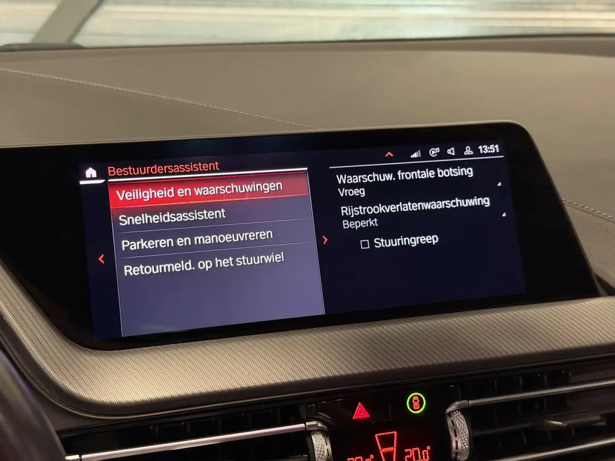 118i M-Sport LED/PANO/NAVI/LEDER/CARPLAY/SFEERV/PDC/VDOH/12-MND-GARANTIE