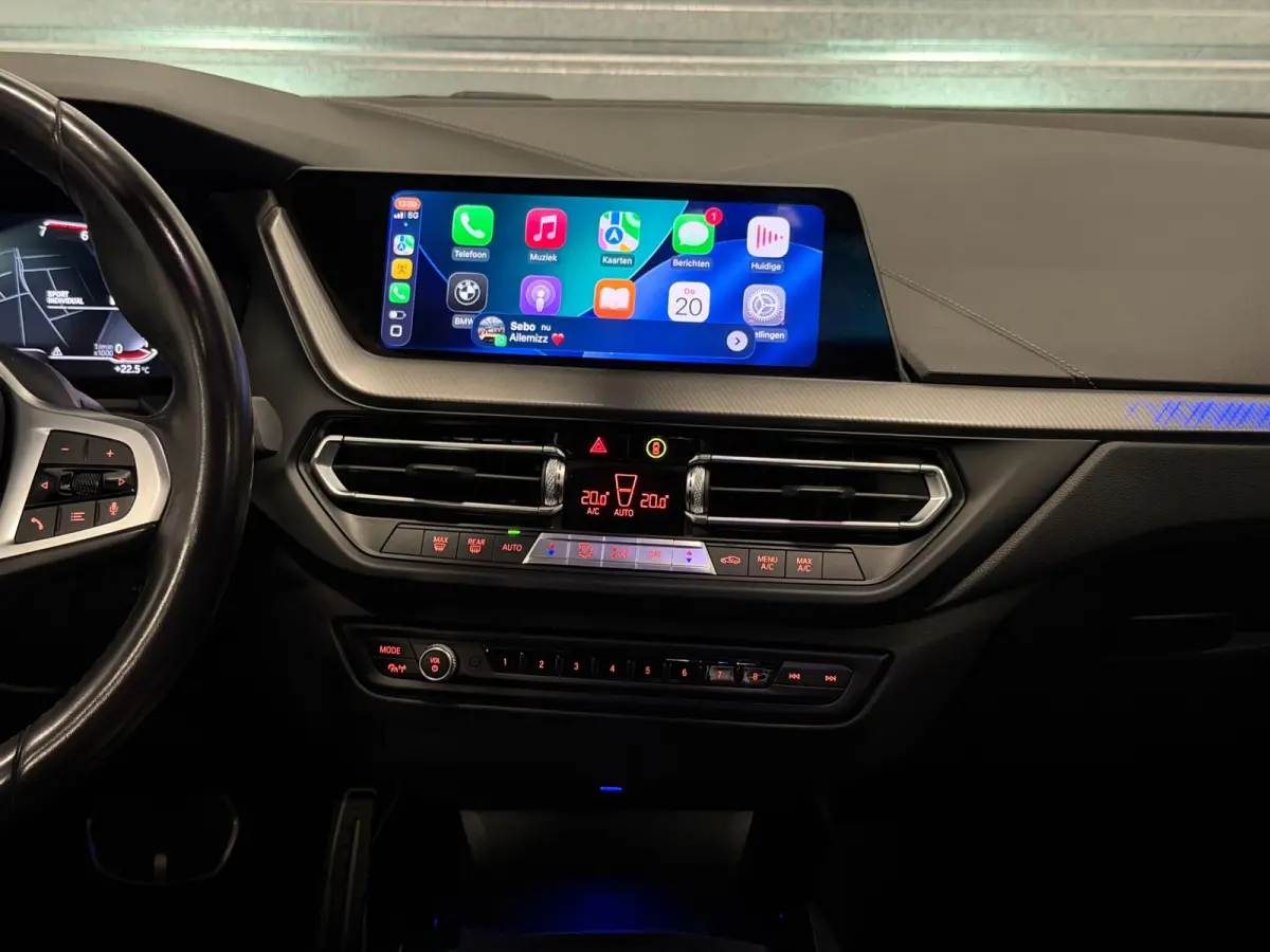 118i M-Sport LED/PANO/NAVI/LEDER/CARPLAY/SFEERV/PDC/VDOH/12-MND-GARANTIE