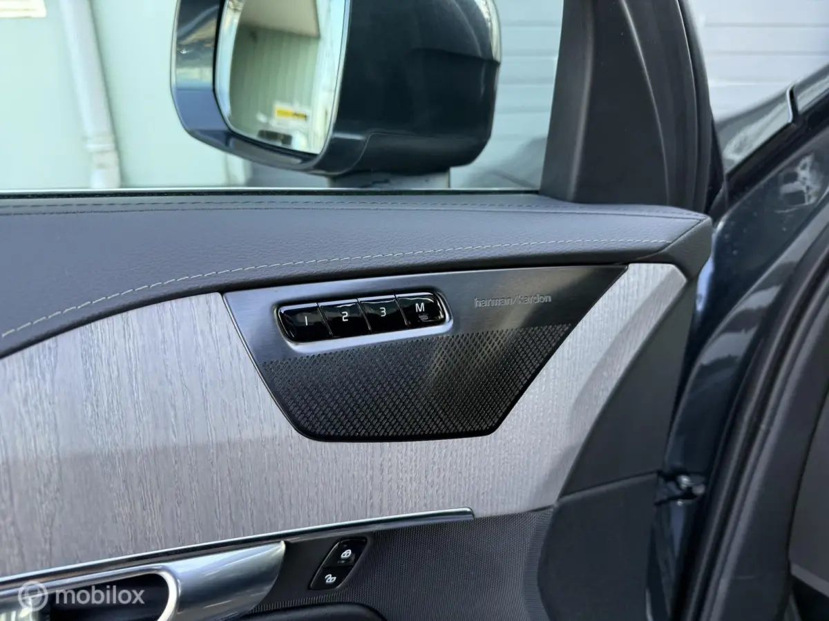 T8 Recharge AWD Inscription / Pano / Lucht / 360 / HUD