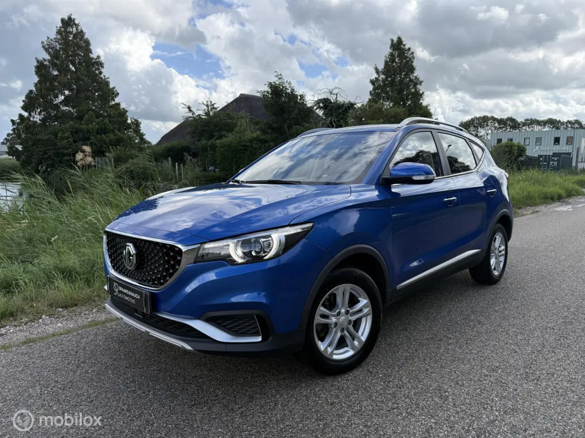 Comfort 45 kWh / SOH 91% / ACC / CarPlay