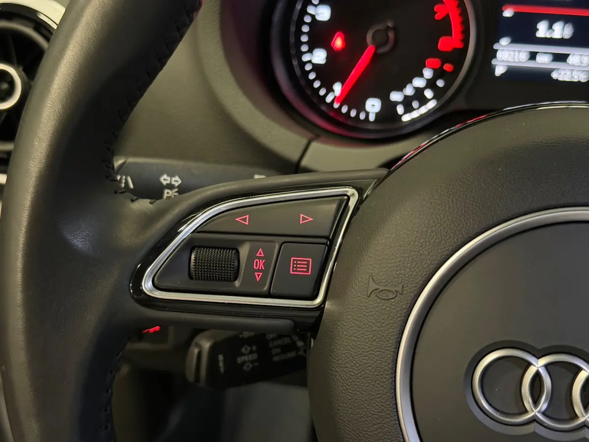 1.8 TFSI quattro Ambiente 180-PK!/S-TRONIC/LED/NAVI/CRUISE/CAMERA/LANE-ASSIST/12-MND-GARANTIE