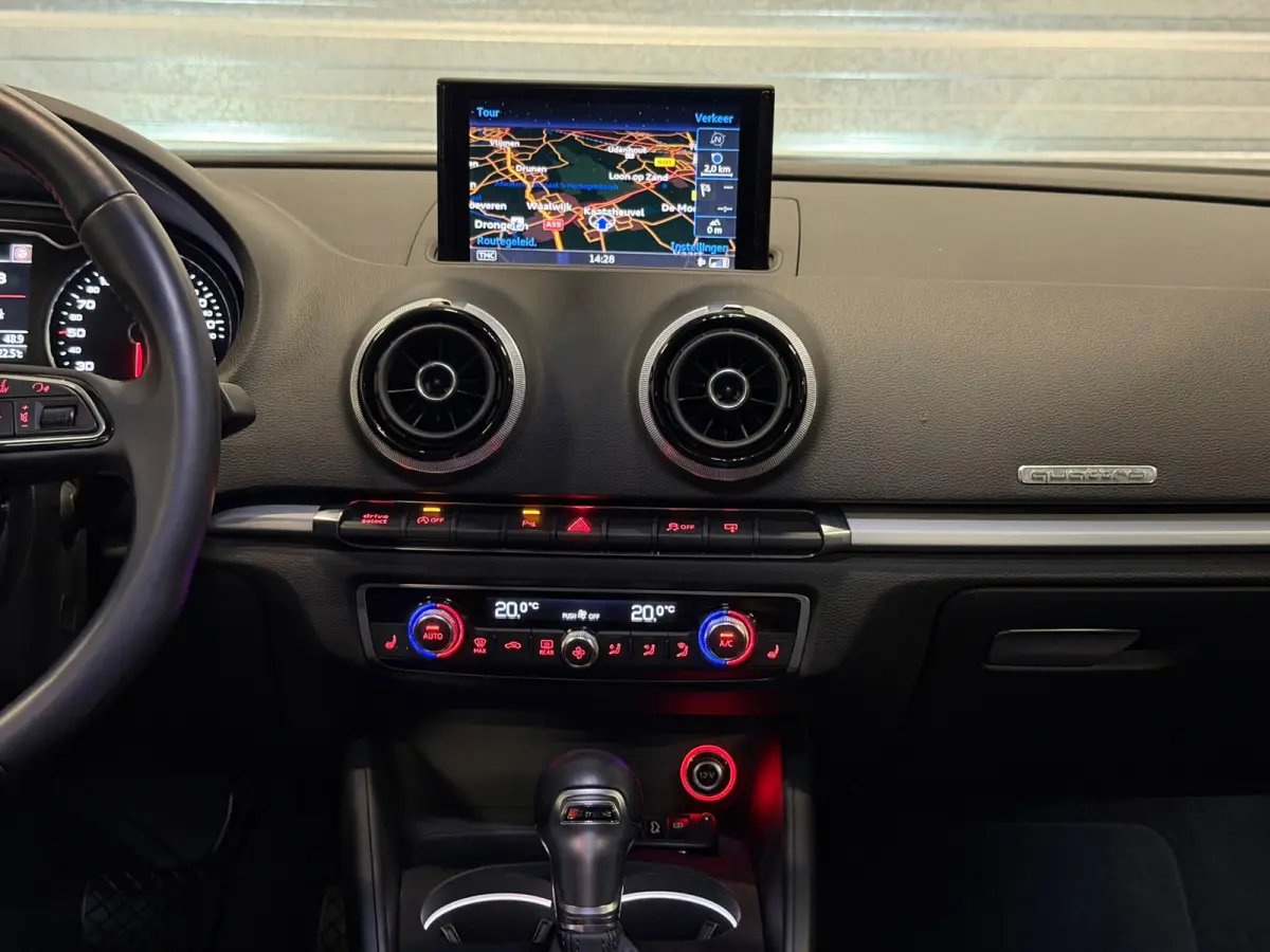 1.8 TFSI quattro Ambiente 180-PK!/S-TRONIC/LED/NAVI/CRUISE/CAMERA/LANE-ASSIST/12-MND-GARANTIE