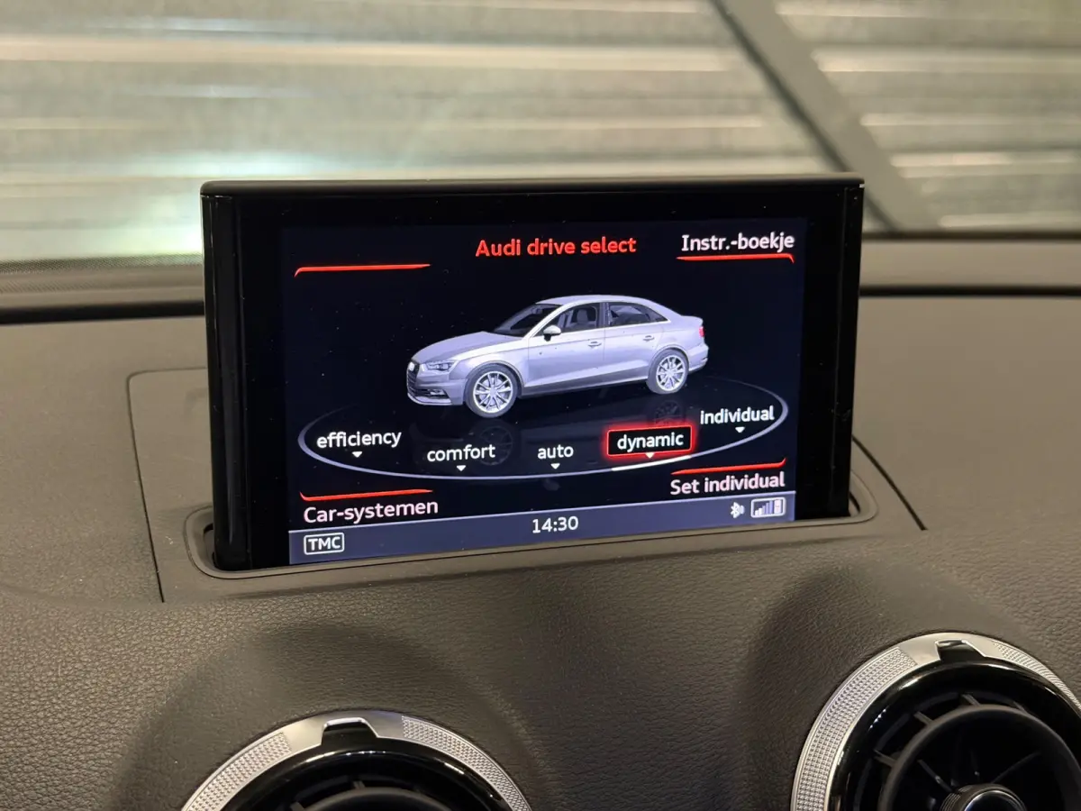 1.8 TFSI quattro Ambiente 180-PK!/S-TRONIC/LED/NAVI/CRUISE/CAMERA/LANE-ASSIST/12-MND-GARANTIE