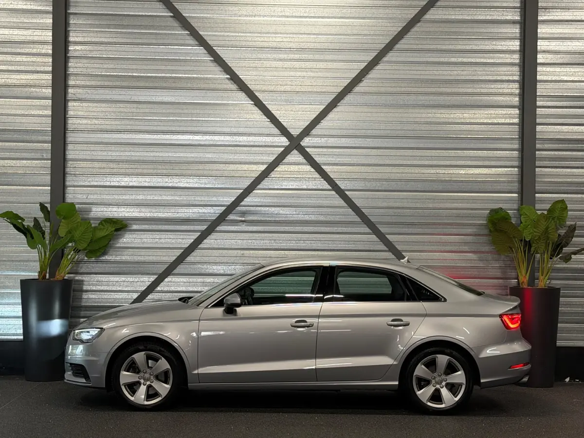1.8 TFSI quattro Ambiente 180-PK!/S-TRONIC/LED/NAVI/CRUISE/CAMERA/LANE-ASSIST/12-MND-GARANTIE