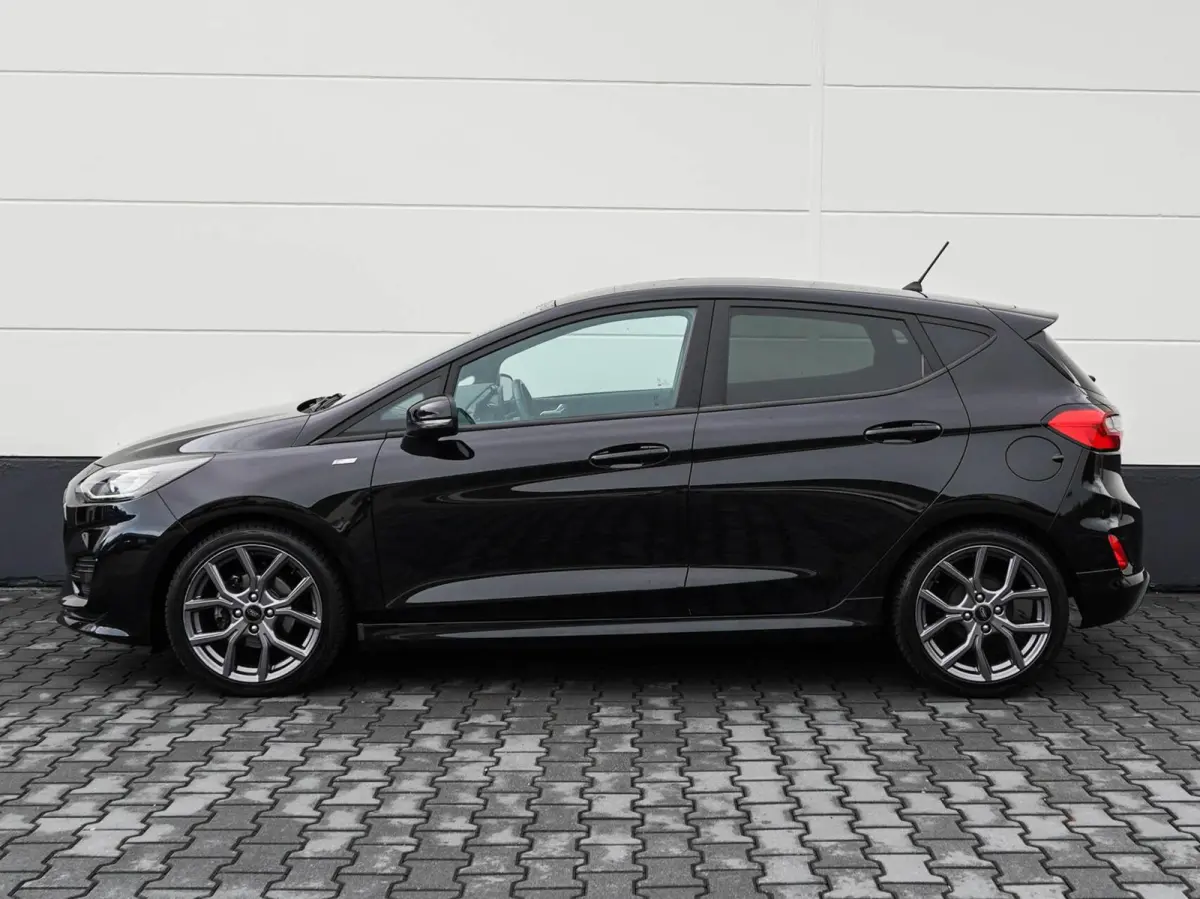 1.0 125pk EcoBoost Hybrid ST-Line | Carplay | Full LED | Winterpakket