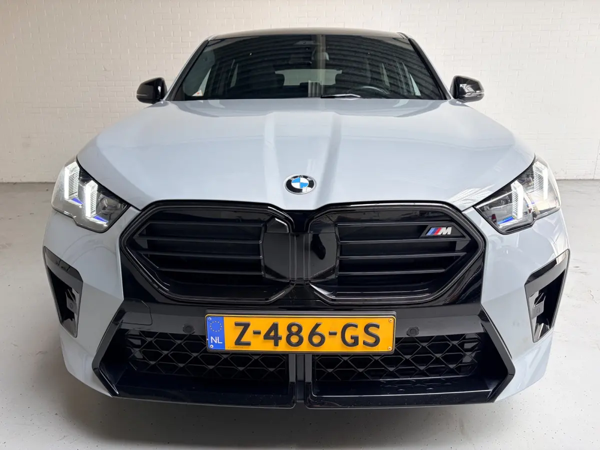 SDrive20i M Sport 170pk Launch Edition Black Pakket, LED, Navi, Leder, Massage, 20inch, NEDERLANDSE AUTO 1ste eigenaar!