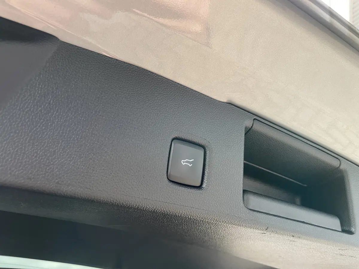 2.5 PHEV ST-Line X | Pano | Trekhaak | Adap. Cruise | B&O Audio | Winter Pack | Achteruitrijcamera | Airco (automatisch) | Apple Carplay/Android Auto|telefoonintegratie premium