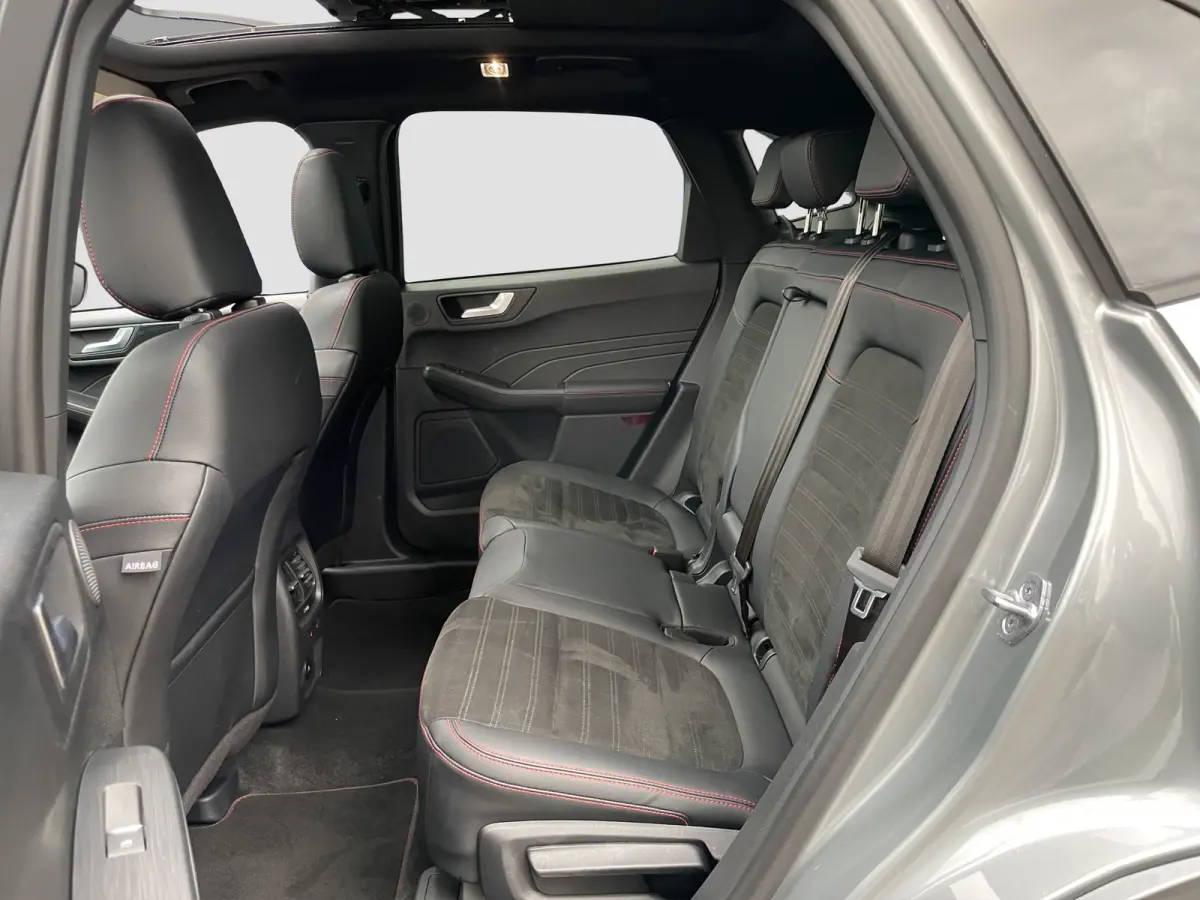 2.5 PHEV ST-Line X | Pano | Trekhaak | Adap. Cruise | B&O Audio | Winter Pack | Achteruitrijcamera | Airco (automatisch) | Apple Carplay/Android Auto|telefoonintegratie premium