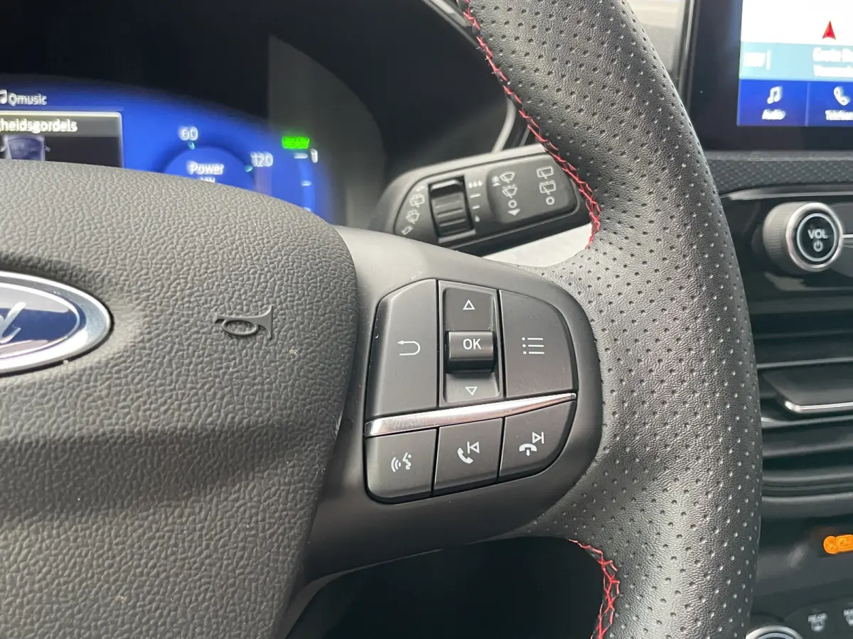 2.5 PHEV ST-Line X | Pano | Trekhaak | Adap. Cruise | B&O Audio | Winter Pack | Achteruitrijcamera | Airco (automatisch) | Apple Carplay/Android Auto|telefoonintegratie premium