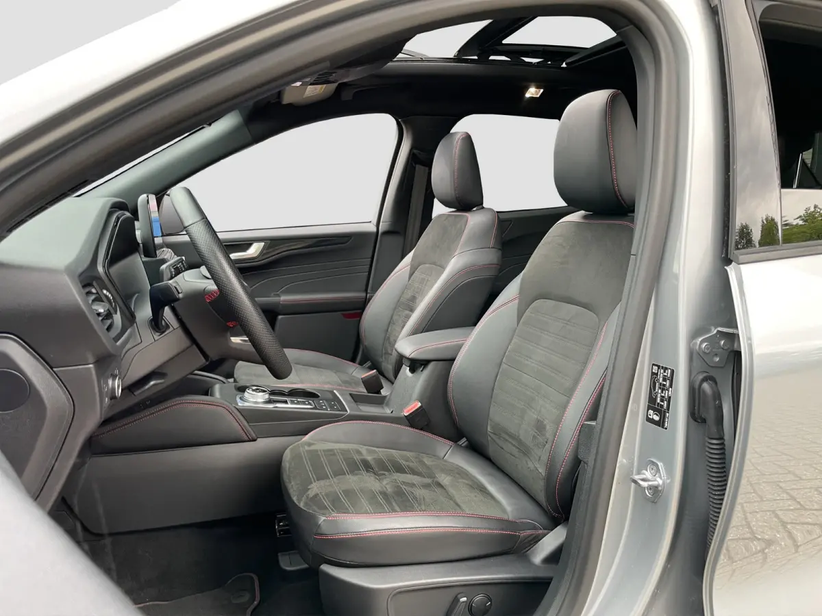 2.5 PHEV ST-Line X | Pano | Trekhaak | Adap. Cruise | B&O Audio | Winter Pack | Achteruitrijcamera | Airco (automatisch) | Apple Carplay/Android Auto|telefoonintegratie premium