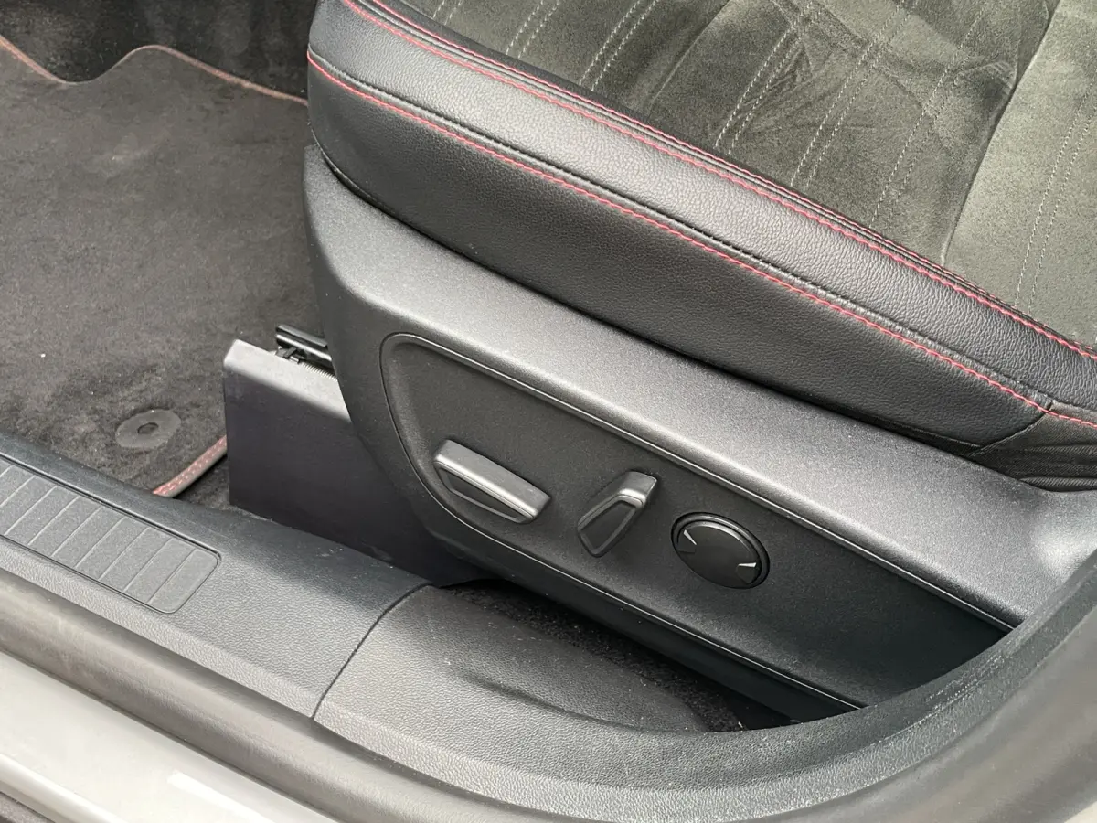 2.5 PHEV ST-Line X | Pano | Trekhaak | Adap. Cruise | B&O Audio | Winter Pack | Achteruitrijcamera | Airco (automatisch) | Apple Carplay/Android Auto|telefoonintegratie premium