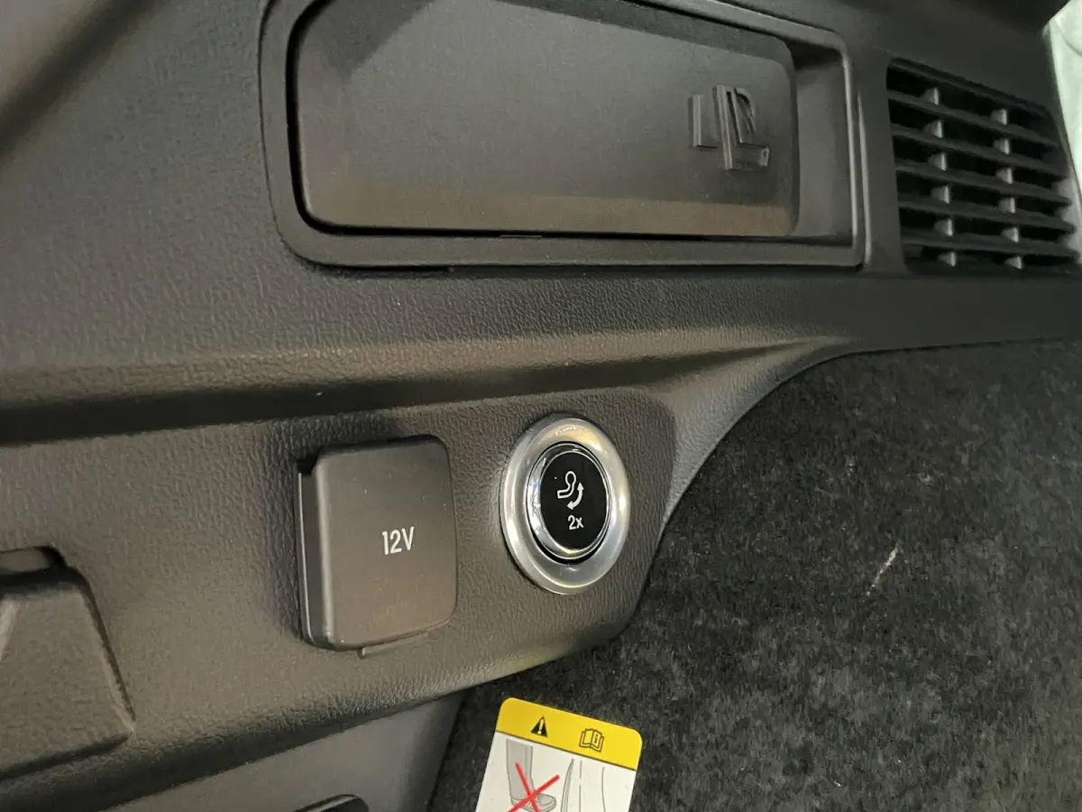 2.5 PHEV ST-Line X | Pano | Trekhaak | Adap. Cruise | B&O Audio | Winter Pack | Achteruitrijcamera | Airco (automatisch) | Apple Carplay/Android Auto|telefoonintegratie premium