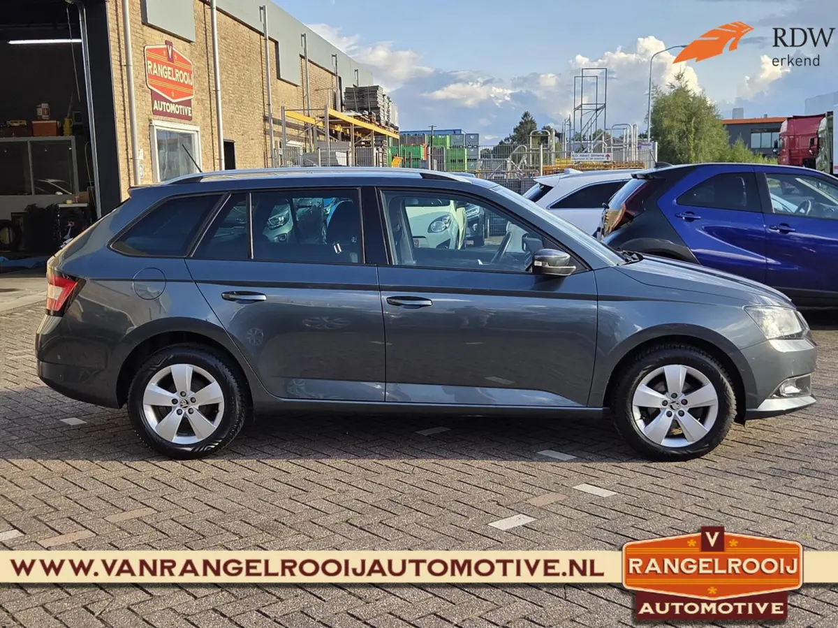 1.2 TSI Style Business, trekh., clima, stoelverw., 15" lmv