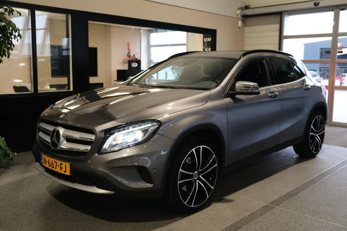 250 4Matic DCT Led Cruise Leder Cam