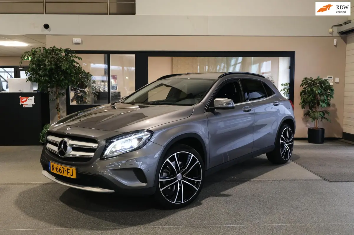 250 4Matic DCT Led Cruise Leder Cam