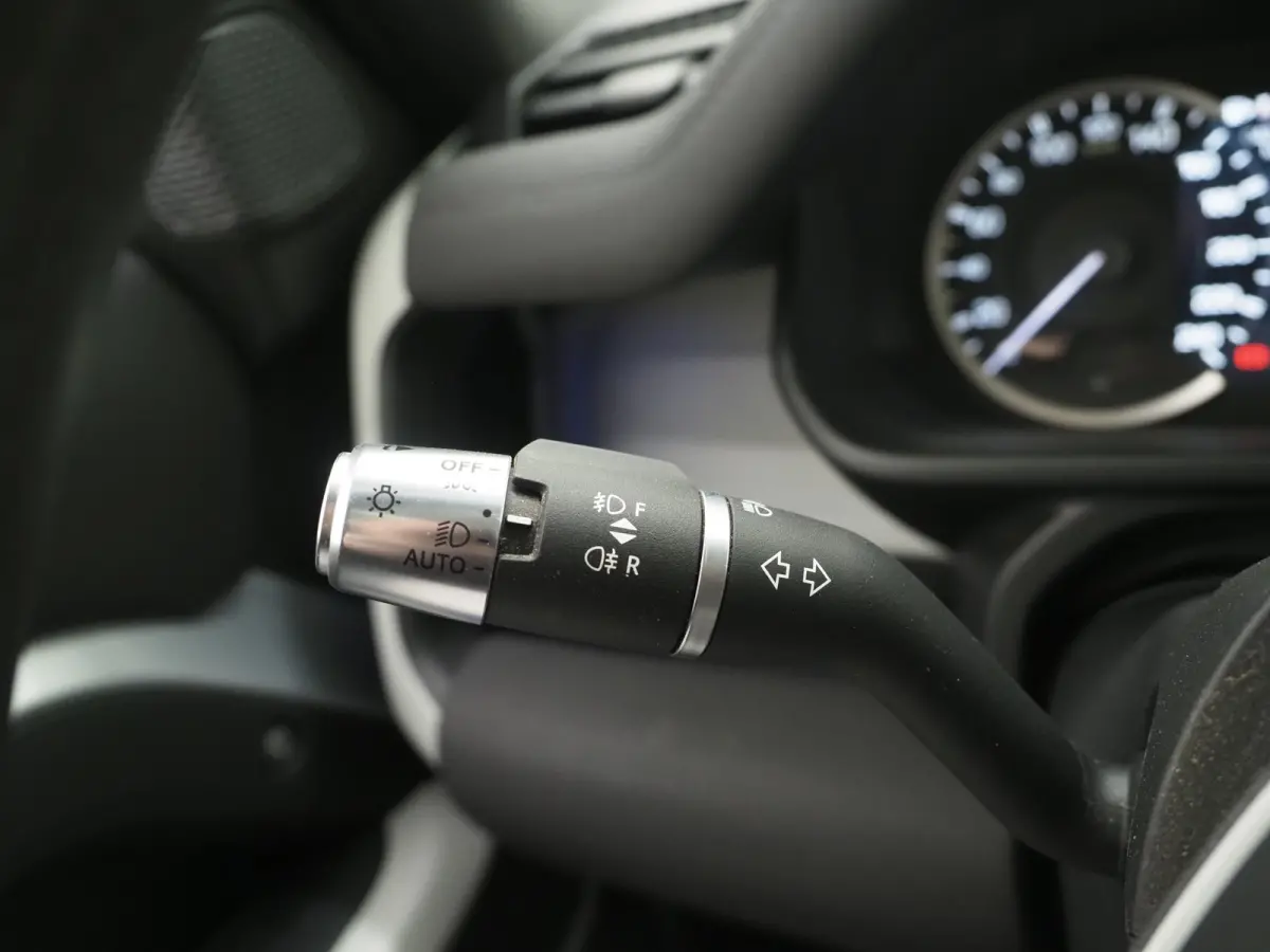 2.0 P400e 110 | Panoramadak | Honeycomb Leder | Trekhaak | Sidesteps | 360 | Meridian | Keyless