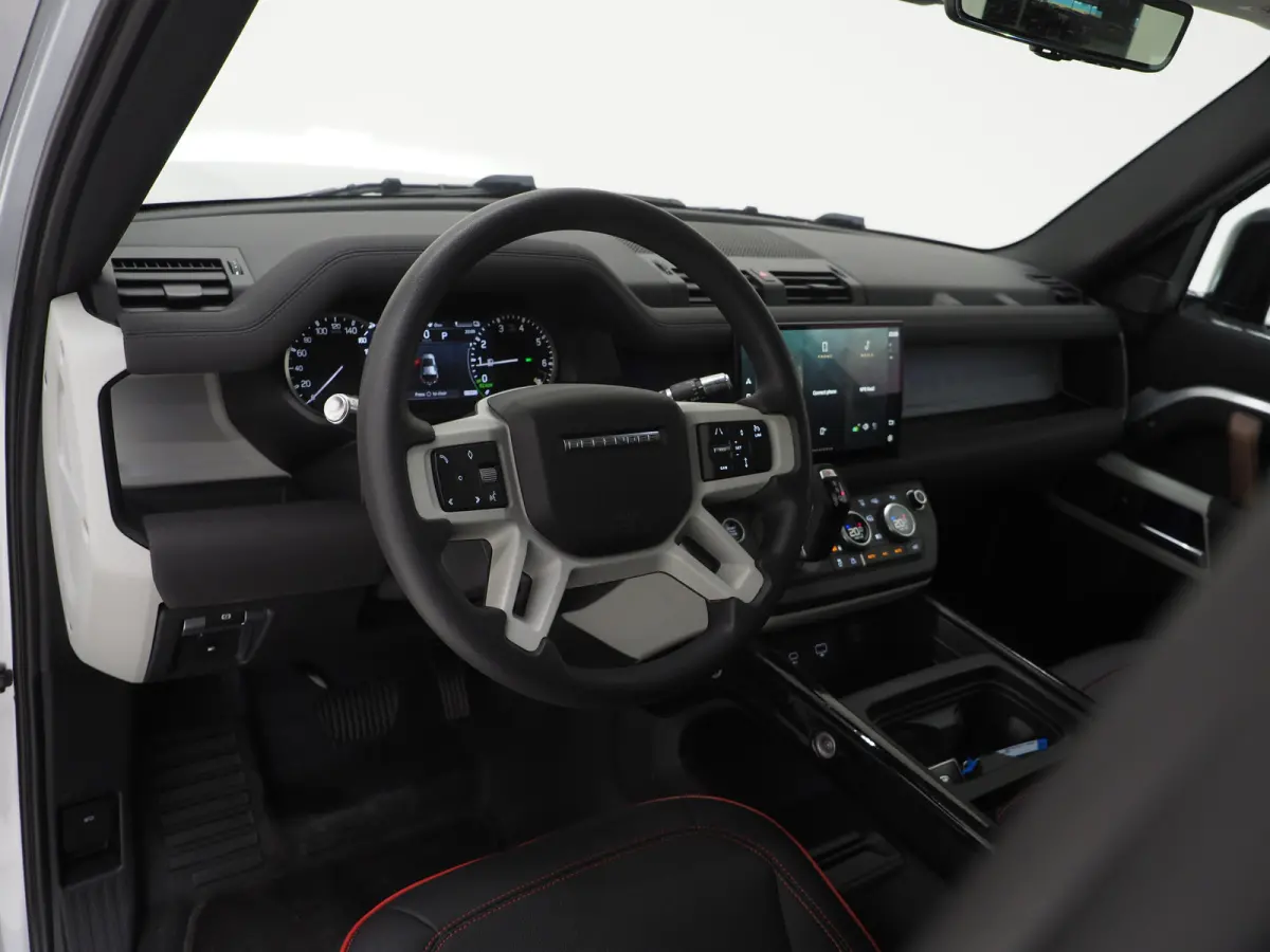 2.0 P400e 110 | Panoramadak | Honeycomb Leder | Trekhaak | Sidesteps | 360 | Meridian | Keyless