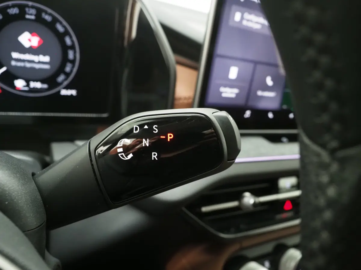 1.5 TSI PHEV | Leder | Matrix LED | Head Up | Camera | Sfeerlicht | Keyless | Adaptive Cruise | Memory | Carplay
