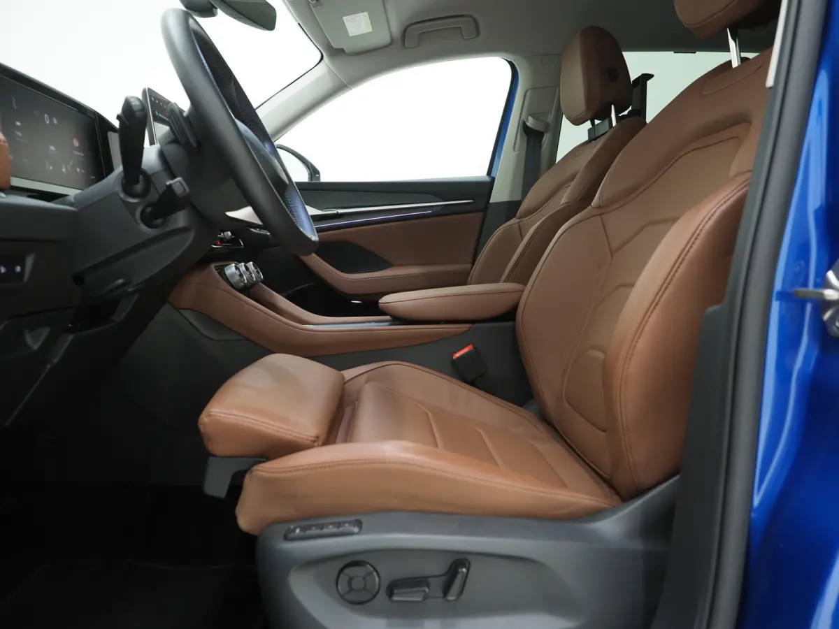 1.5 TSI PHEV | Leder | Matrix LED | Head Up | Camera | Sfeerlicht | Keyless | Adaptive Cruise | Memory | Carplay