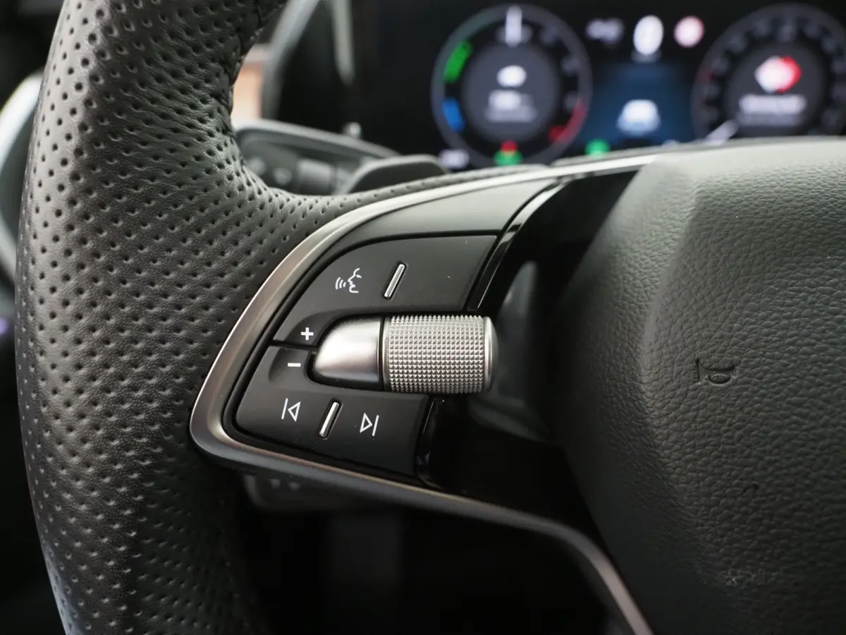 1.5 TSI PHEV | Leder | Matrix LED | Head Up | Camera | Sfeerlicht | Keyless | Adaptive Cruise | Memory | Carplay